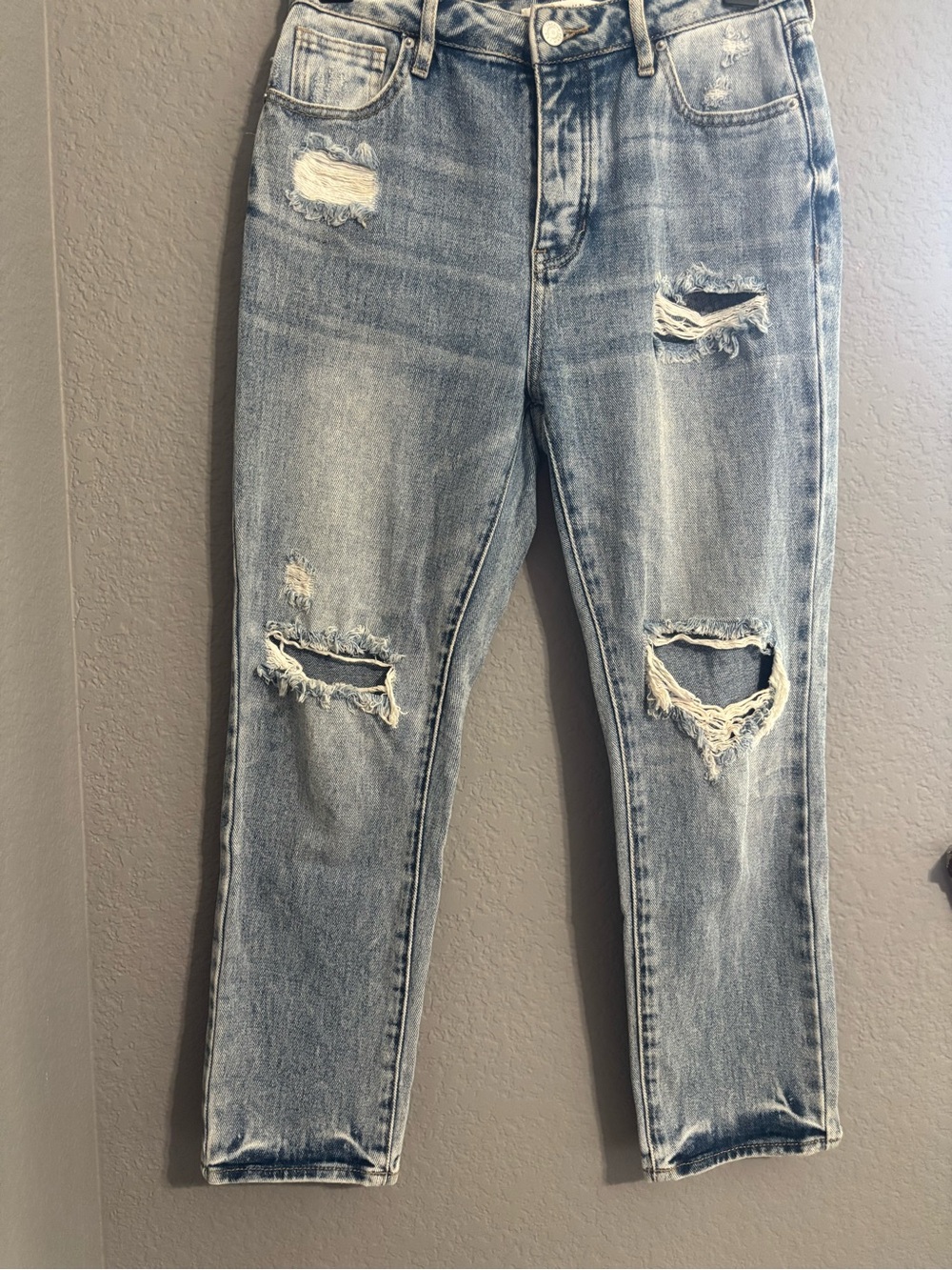 PacSun Light Blue Distressed Straight Leg Jeans